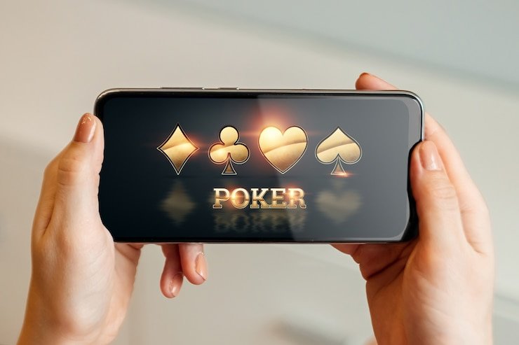 Studio live-dealer American Roulette dengan roda dan dealer bersertifikat yang tampak di kamera multi-sudut